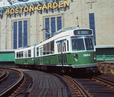 Post image for The T passing Boston Garden | Picture Massachusetts