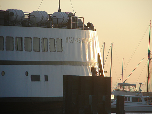 Post image for Ship on Marthas Vineyard | Picture Massachusetts