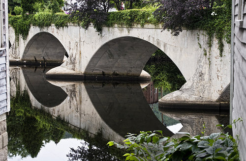 Post image for Bridge over Deerfield River | Picture Massachusetts